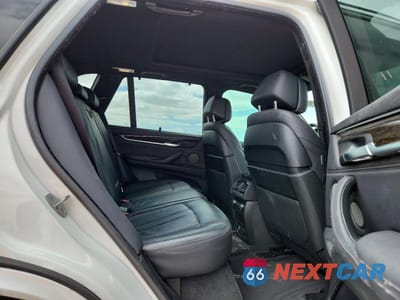Zdjęcie 10 z 12 samochodu: 2018 BMW X5 XDRIVE50I VIN:5UXKR6C53JL080269 - miniatura