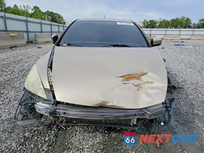 Piąte zdjęcie samochodu w środku: 2003 HONDA ACCORD EX VIN:1HGCM56683A008017 - miniatura