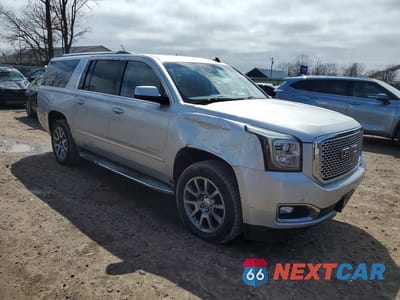 Czwarte zdjęcie samochodu z boku: 2015 GMC YUKON XL DENALI VIN:1GKS2JKJ2FR299417 - miniatura