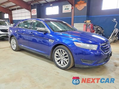 Czwarte zdjęcie samochodu z boku: 2013 FORD TAURUS LIMITED VIN:1FAHP2F89DG202684 - miniatura