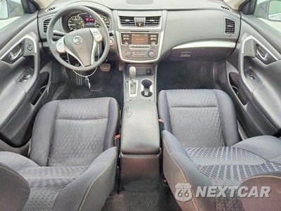 Zdjęcie 8 z 13 samochodu: 2017 NISSAN ALTIMA 2.5 S VIN:1N4AL3AP2HN326797 - miniatura