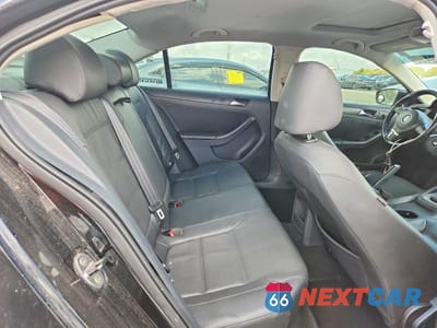 Zdjęcie 10 z 12 samochodu: 2011 VOLKSWAGEN JETTA SE VIN:3VWDX7AJ3BM307494 - miniatura