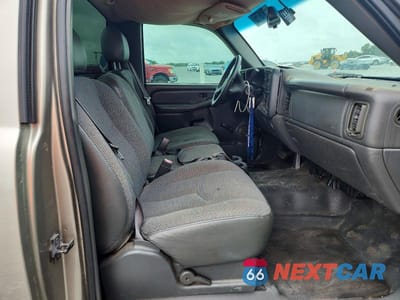 Zdjęcie 10 z 11 samochodu: 2003 CHEVROLET SILVERADO C1500 VIN:1GCEC14VX3Z324663 - miniatura