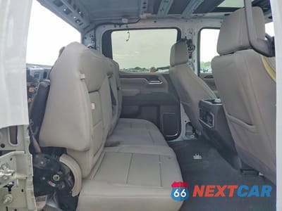 Zdjęcie 10 z 13 samochodu: 2026 GMC SIERRA C1500 SLT VIN:3GTPHDE81TG220373 - miniatura