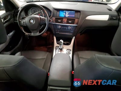 Zdjęcie 8 z 13 samochodu: 2013 BMW X3 XDRIVE28I VIN:5UXWX9C51D0A09105 - miniatura