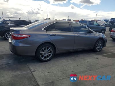 Trzecie zdjęcie samochodu z tyłu: 2016 TOYOTA CAMRY SE VIN:4T1BF1FK1GU235771 - miniatura