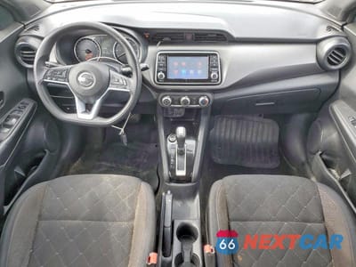 Zdjęcie 8 z 11 samochodu: 2019 NISSAN KICKS S VIN:3N1CP5CU1KL500570 - miniatura