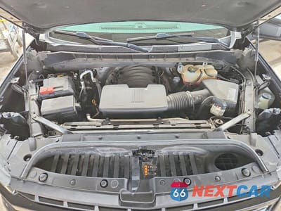Zdjęcie 11 z 13 samochodu: 2020 CHEVROLET SILVERADO K1500 RST VIN:3GCUYEED4LG176794 - miniatura
