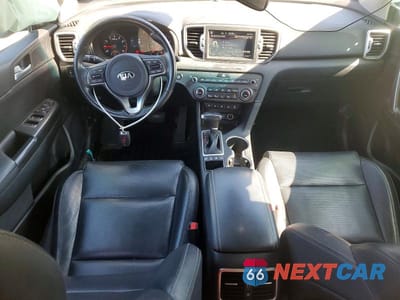Zdjęcie 8 z 13 samochodu: 2017 KIA SPORTAGE EX VIN:KNDPNCAC9H7229600 - miniatura