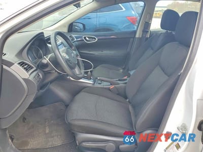 Zdjęcie 7 z 12 samochodu: 2019 NISSAN SENTRA SR VIN:3N1AB7AP4KY219204 - miniatura