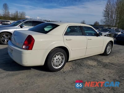 Trzecie zdjęcie samochodu z tyłu: 2006 CHRYSLER 300 VIN:2C3KA43R46H470483 - miniatura