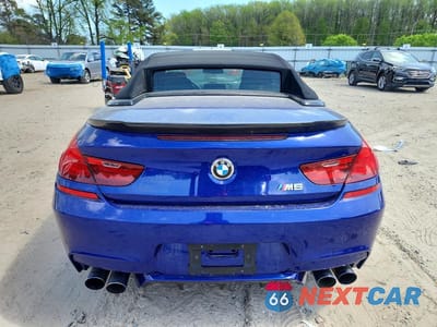 Zdjęcie 6 z 12 samochodu: 2013 BMW M6 VIN:WBSLZ9C54DC985785 - miniatura