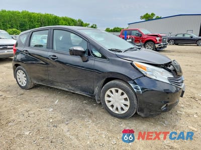 Czwarte zdjęcie samochodu z boku: 2016 NISSAN VERSA NOTE VIN:3N1CE2CP3GL405725 - miniatura