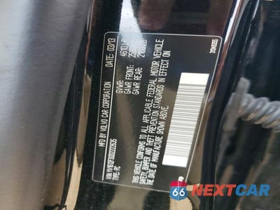 Zdjęcie 12 z 12 samochodu: 2013 VOLVO S60 T5 VIN:YV1612FS0D2222635 - miniatura