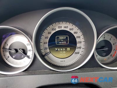 Zdjęcie 9 z 12 samochodu: 2012 MERCEDES-BENZ C 300 4MATIC VIN:WDDGF8BB4CA630375 - miniatura