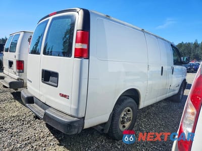 Trzecie zdjęcie samochodu z tyłu: 2006 GMC SAVANA 2500 DELIVERY VAN VIN:1GTGG252361179640 - miniatura