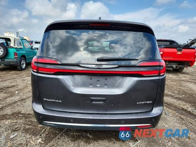 Zdjęcie 6 z 12 samochodu: 2023 CHRYSLER PACIFICA LIMITED VIN:2C4RC1GG3PR597250 - miniatura
