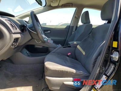 Zdjęcie 7 z 12 samochodu: 2010 TOYOTA PRIUS III VIN:JTDKN3DU4A1312746 - miniatura