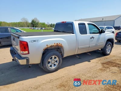Trzecie zdjęcie samochodu z tyłu: 2012 GMC SIERRA K1500 SLE VIN:1GTR2VE73CZ133145 - miniatura