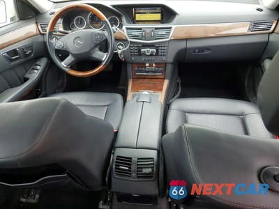 Zdjęcie 8 z 12 samochodu: 2012 MERCEDES-BENZ E 350 BLUETEC VIN:WDDHF2EB6CA549522 - miniatura