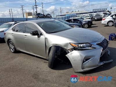 Czwarte zdjęcie samochodu z boku: 2016 LEXUS ES 300H VIN:JTHBW1GG6G2122522 - miniatura