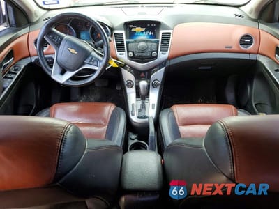 Zdjęcie 8 z 12 samochodu: 2014 CHEVROLET CRUZE LT VIN:1G1PE5SB4E7132052 - miniatura