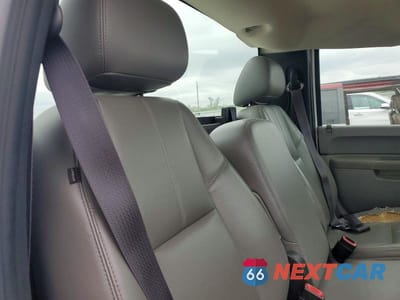 Zdjęcie 10 z 12 samochodu: 2011 CHEVROLET SILVERADO K1500 VIN:1GCNKPE09BZ231799 - miniatura