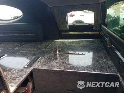 Zdjęcie 11 z 13 samochodu: 2003 CADILLAC COMMERCIAL Hearse VIN:1GEEH00Y03U500894 - miniatura