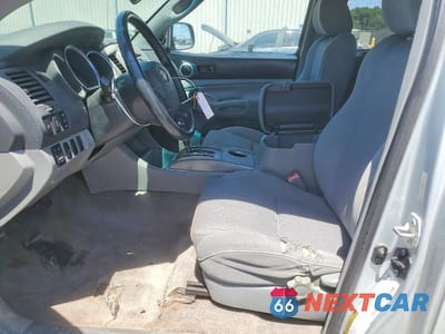 Zdjęcie 7 z 11 samochodu: 2006 TOYOTA TACOMA REGULAR CAB ( VIN:5TETU62NX6Z187107 - miniatura