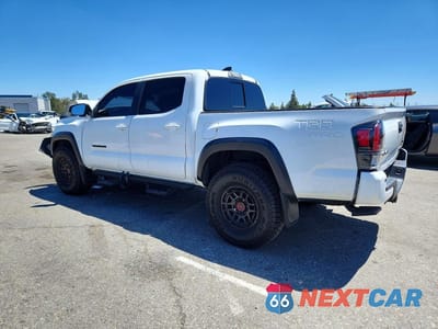 Drugie zdjęcie samochodu z przodu: 2022 TOYOTA TACOMA TRD PRO VIN:3TYCZ5AN6NT101756 - miniatura