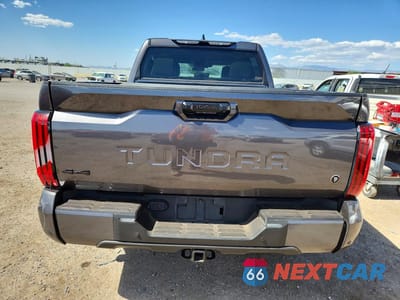 Zdjęcie 6 z 12 samochodu: 2022 TOYOTA TUNDRA SR5 VIN:5TFLA5DBXNX026686 - miniatura
