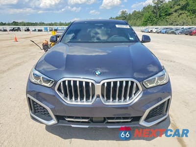 Piąte zdjęcie samochodu w środku: 2022 BMW X6 XDRIVE40I VIN:5UXCY6C04N9K23017 - miniatura