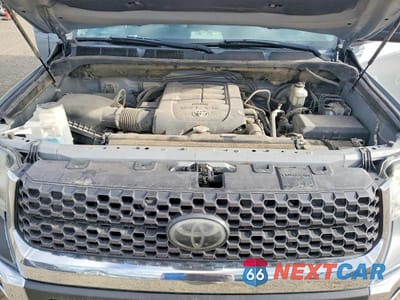Zdjęcie 11 z 13 samochodu: 2018 TOYOTA TUNDRA SR5 VIN:5TFUY5F14JX732180 - miniatura