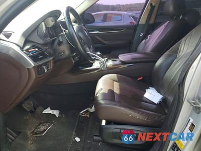 Zdjęcie 7 z 11 samochodu: 2015 BMW X5 XDRIVE35D VIN:5UXKS4C50F0N08624 - miniatura