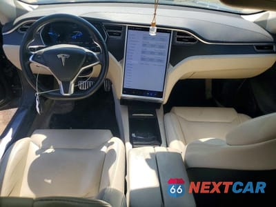 Zdjęcie 8 z 12 samochodu: 2017 TESLA MODEL S VIN:5YJSA1E27HF229116 - miniatura