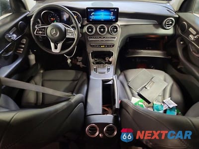 Zdjęcie 8 z 13 samochodu: 2021 MERCEDES-BENZ GLC 300 VIN:W1N0G8DB3MV324695 - miniatura