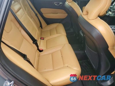 Zdjęcie 11 z 12 samochodu: 2019 VOLVO XC60 T6 INSCRIPTION VIN:LYVA22RLXKB248012 - miniatura