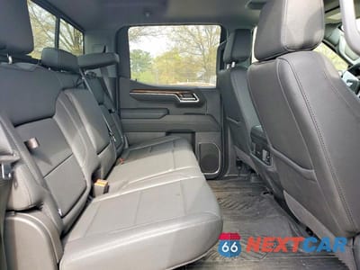 Zdjęcie 10 z 11 samochodu: 2026 CHEVROLET SILVERADO K1500 RST VIN:2GCUKEED9T1140724 - miniatura