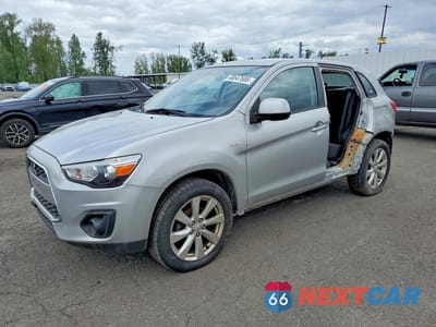 2013 MITSUBISHI OUTLANDER SPORT ES 4A4AR3AU3DE004896 - główne zdjęcie licytacji z USA - miniatura
