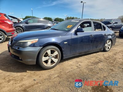 2007 BMW 525 XI WBANF33537CW69673 - główne zdjęcie licytacji z USA - miniatura