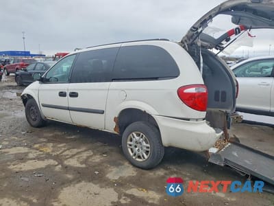 Drugie zdjęcie samochodu z przodu: 2006 DODGE GRAND CARAVAN SE VIN:1D4GP24R16B641060 - miniatura