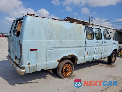 Trzecie zdjęcie samochodu z tyłu: 1987 FORD ECONOLINE E350 SUPER DUTY VAN VIN:1FTJS34Y8HHB24479 - miniatura