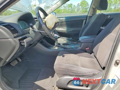 Zdjęcie 7 z 13 samochodu: 2002 TOYOTA CAMRY SE V6 VIN:4T1BF32K02U511433 - miniatura