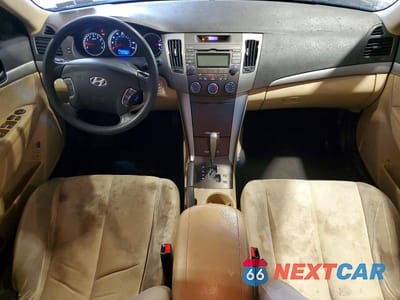 Zdjęcie 8 z 12 samochodu: 2009 HYUNDAI SONATA GLS VIN:5NPET46C99H477502 - miniatura