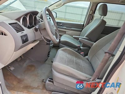 Zdjęcie 7 z 13 samochodu: 2009 DODGE GRAND CARAVAN SE VIN:2D8HN44E99R622067 - miniatura