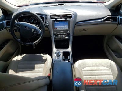 Zdjęcie 8 z 12 samochodu: 2019 FORD FUSION SE VIN:3FA6P0HD0KR126980 - miniatura