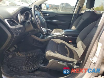 Zdjęcie 7 z 13 samochodu: 2017 DODGE JOURNEY SE VIN:3C4PDCAB1HT673401 - miniatura