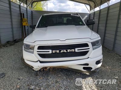 Piąte zdjęcie samochodu w środku: 2020 RAM 1500 BIG HORN VIN:1C6SRFMT3LN297849 - miniatura