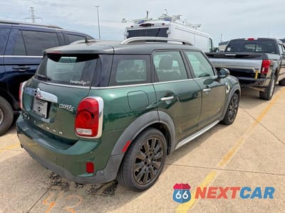 Czwarte zdjęcie samochodu z boku: 2019 MINI COOPER S E COUNTRYMAN ALL4 VIN:WMZYU7C52K3F94781 - miniatura