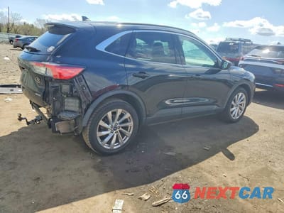 Trzecie zdjęcie samochodu z tyłu: 2021 FORD ESCAPE TITANIUM VIN:1FMCU9J96MUA33551 - miniatura